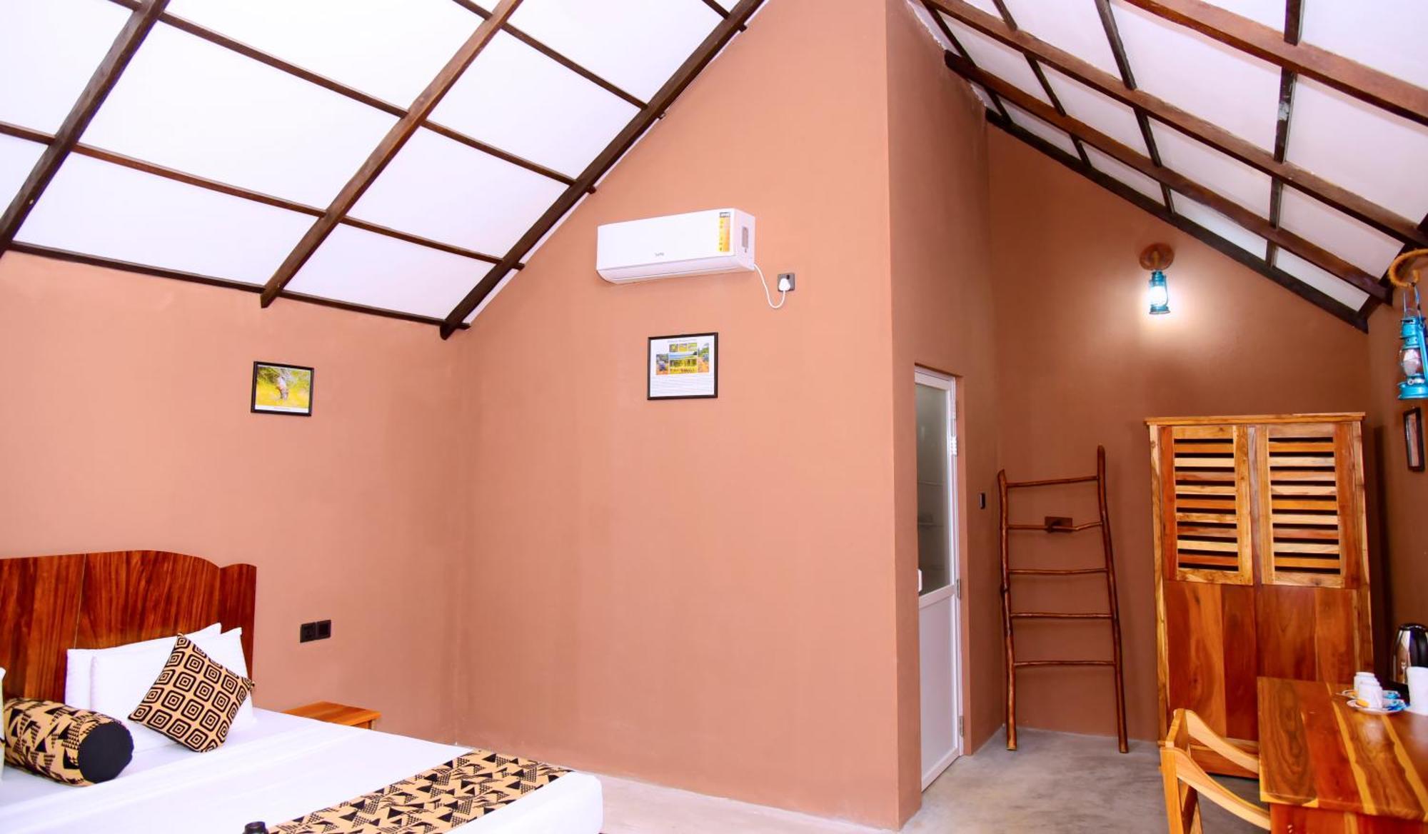 Coco Village Hotel 칠라우 외부 사진